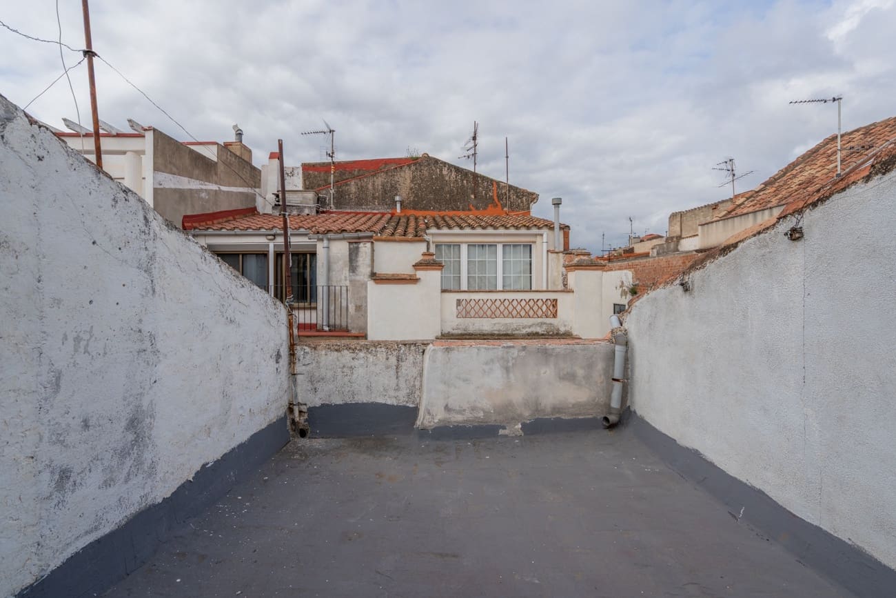Casa de 4 habitaciones en La Sénia en venta - 59.000 € (Ref: 9812386)