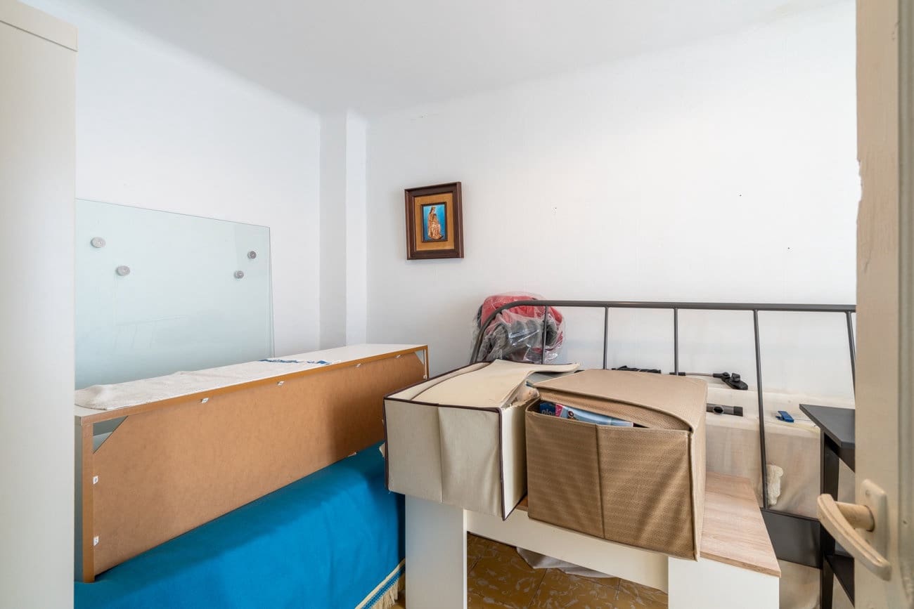 4 bedroom Townhouse for sale in La Senia - € 49,000 (Ref: 9812386)