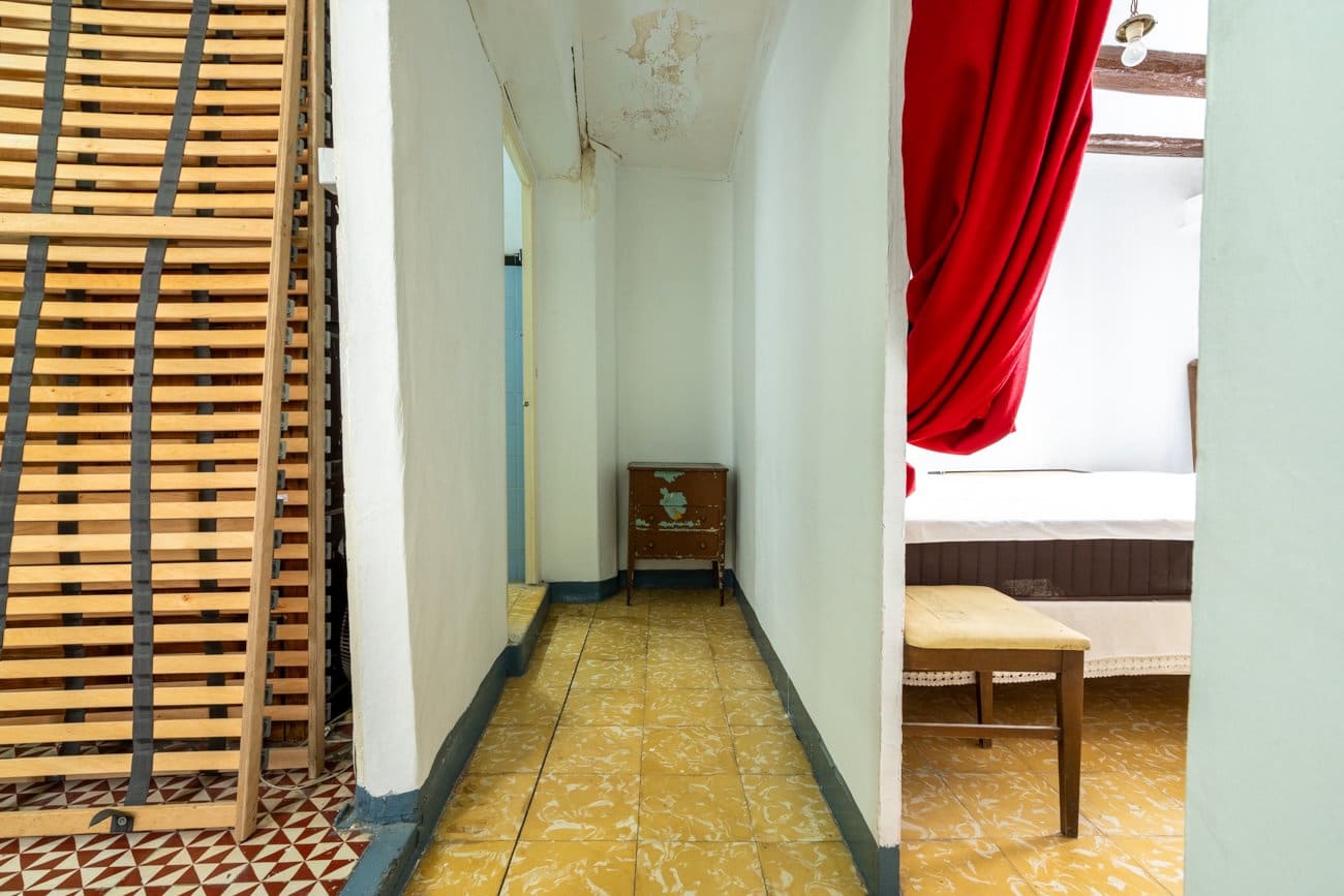 4 bedroom Townhouse for sale in La Senia - € 49,000 (Ref: 9812386)