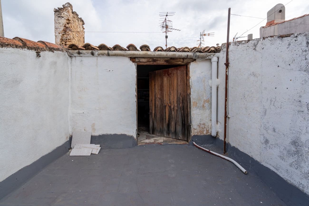 4 bedroom Townhouse for sale in La Senia - € 49,000 (Ref: 9812386)