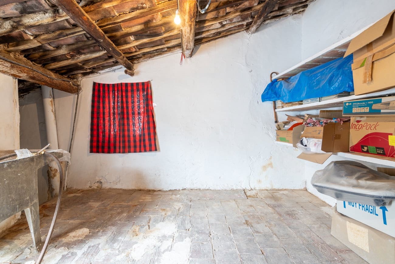 4 bedroom Townhouse for sale in La Senia - € 49,000 (Ref: 9812386)