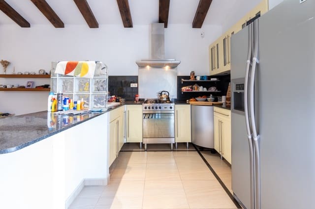 Chalet de 2 habitaciones en Freginals en venta - 225.000 € (Ref: 9819336)