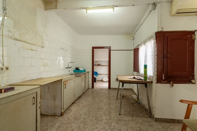 5 sovrum Hus till salu i Santa Bàrbara - 70 000 € (Ref: 9824051)