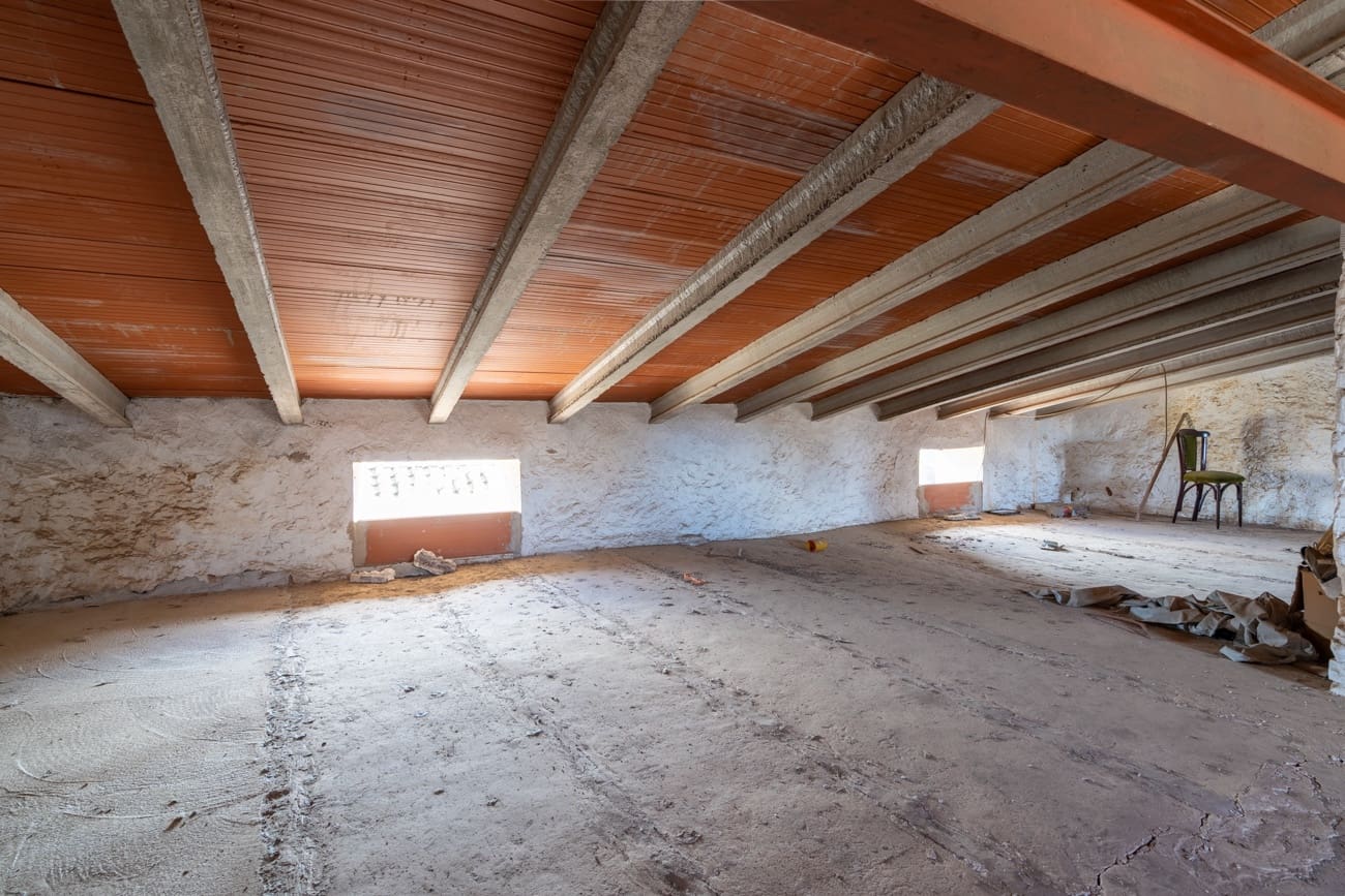 5 bedroom Townhouse for sale in Santa Barbara - € 70,000 (Ref: 9824051)