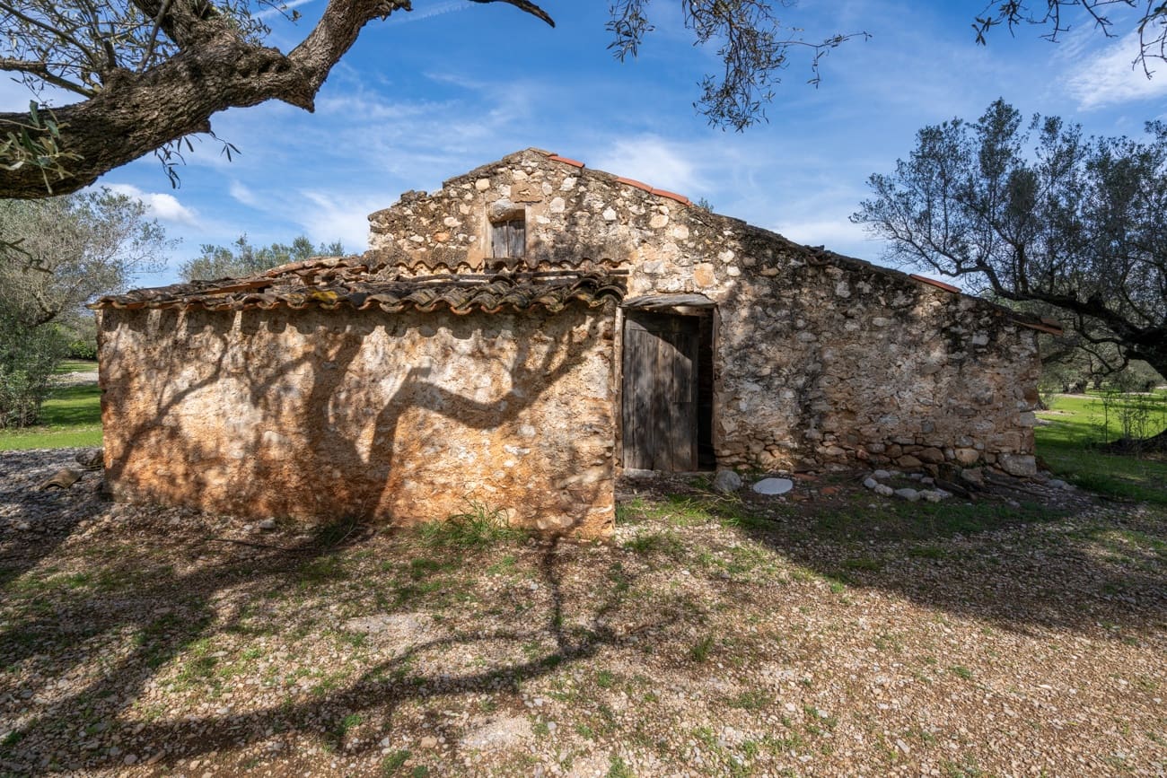 Finca/Country House for sale in Mas de Barberans - € 37,000 (Ref: 9830296)