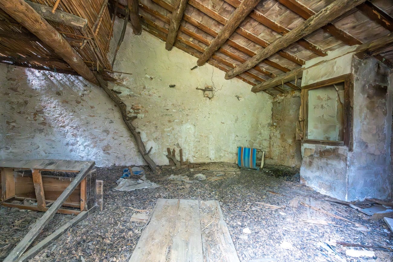 Finca/Country House for sale in Els Reguers - € 40,000 (Ref: 9833993)