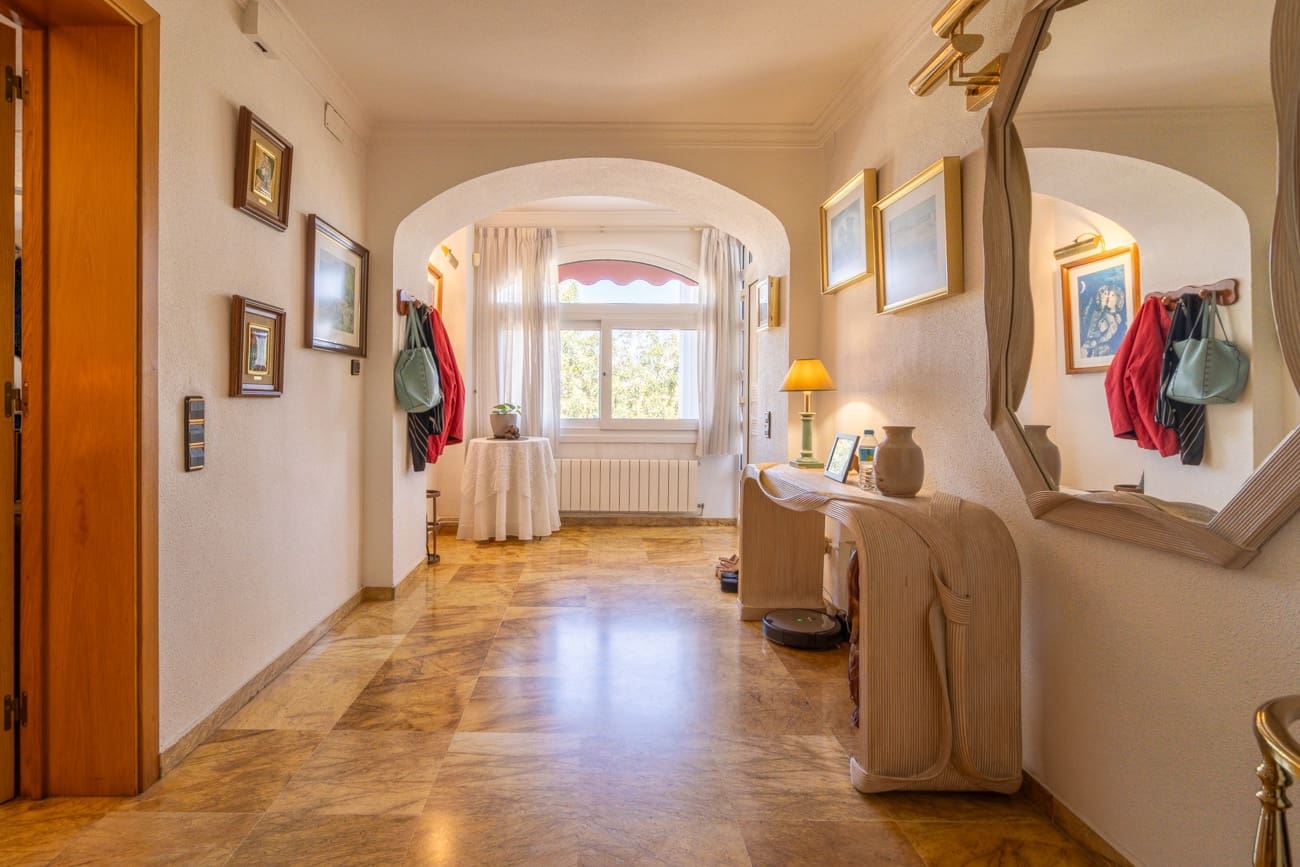 8 makuuhuone Huvila myytävänä paikassa Tortosa - 1 000 000 € (Ref: 9877452)