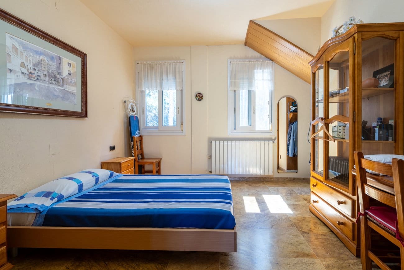 8 soveværelse Villa til salg i Tortosa - € 950.000 (Ref: 9877452)