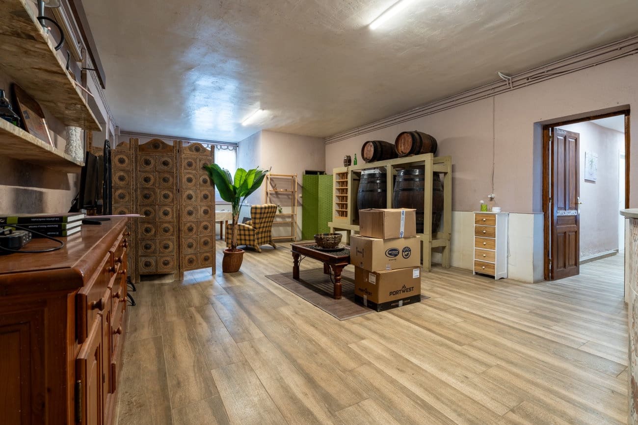 8 soveværelse Villa til salg i Tortosa - € 950.000 (Ref: 9877452)