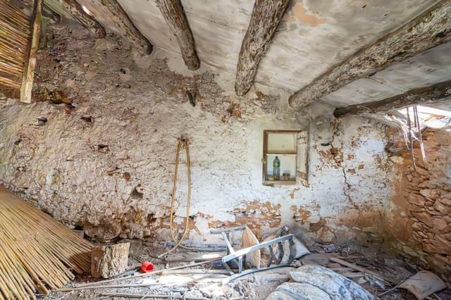 Finca/Landehus til salg i Rasquera - € 24.000 (Ref: 9922733)