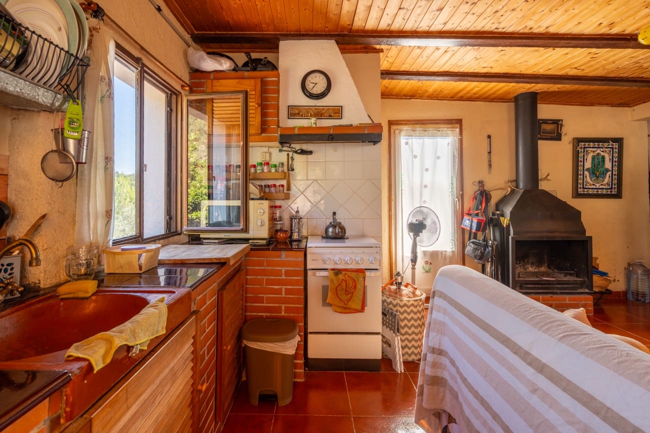 3 bedroom Finca/Country House for sale in Roquetes - € 98,000 (Ref: 9946054)
