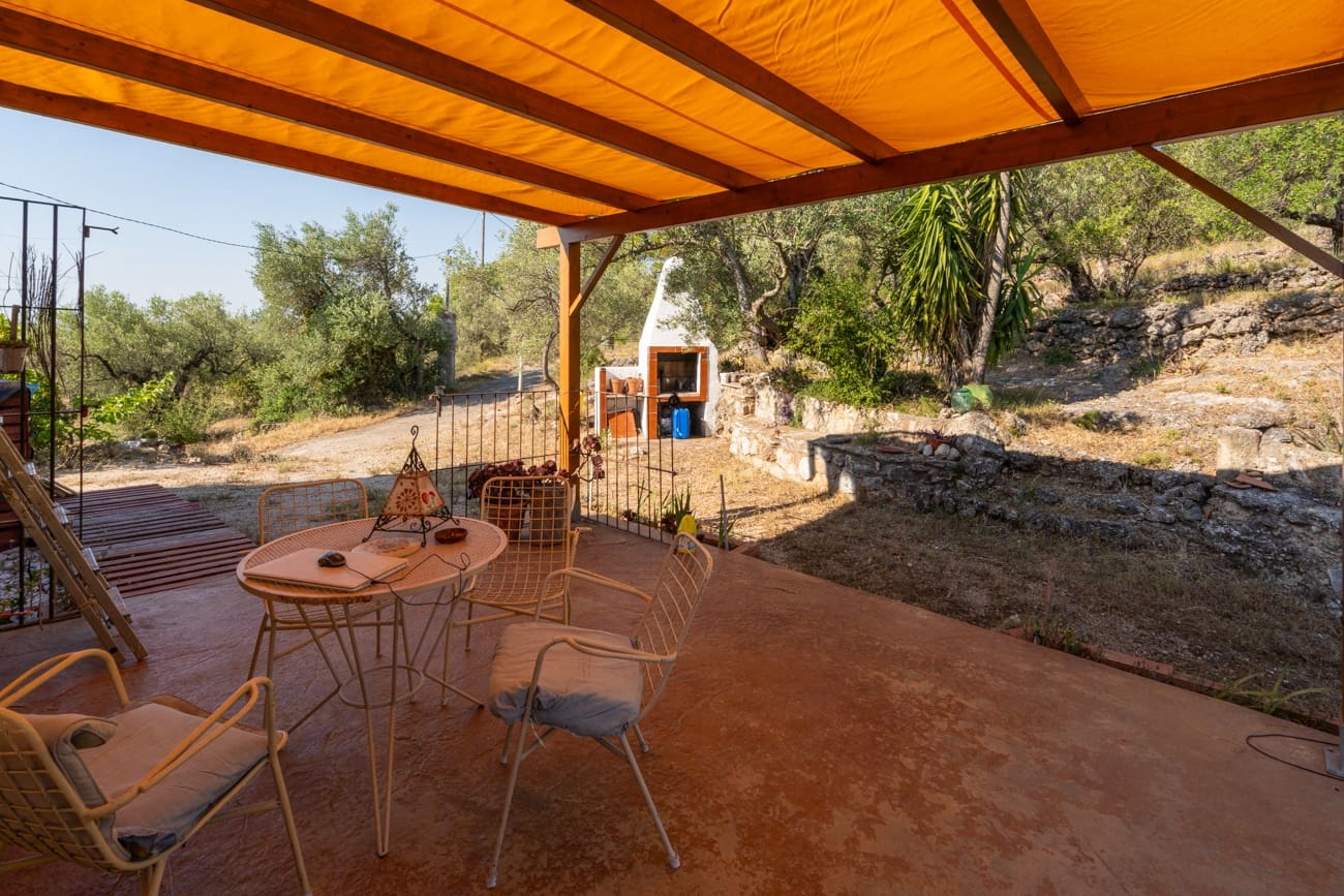 3 bedroom Finca/Country House for sale in Roquetes - € 98,000 (Ref: 9946054)