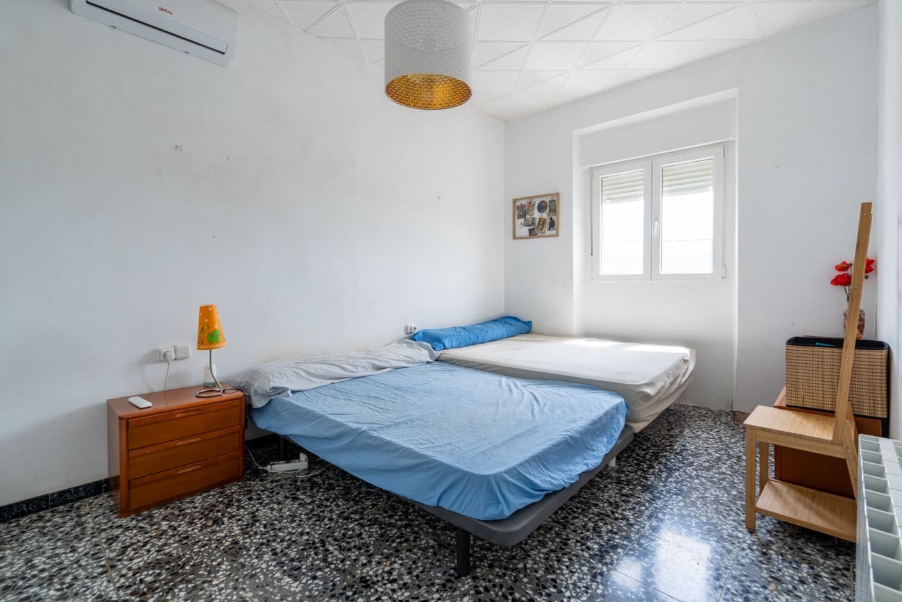 6 Zimmer Finca/Landgut zu verkaufen in Tortosa mit Pool - 300.000 € (Ref: 9965943)