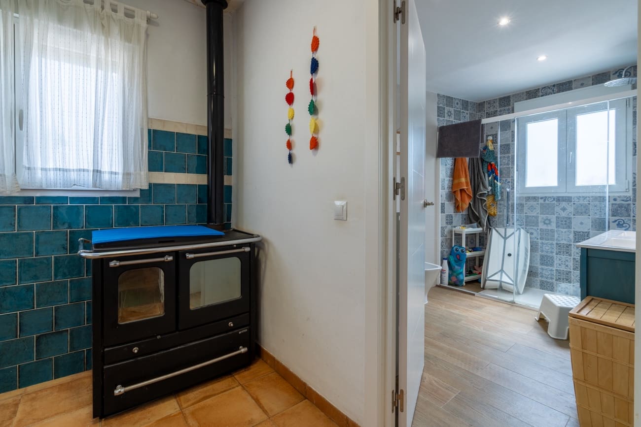 6 Zimmer Finca/Landgut zu verkaufen in Tortosa mit Pool - 300.000 € (Ref: 9965943)