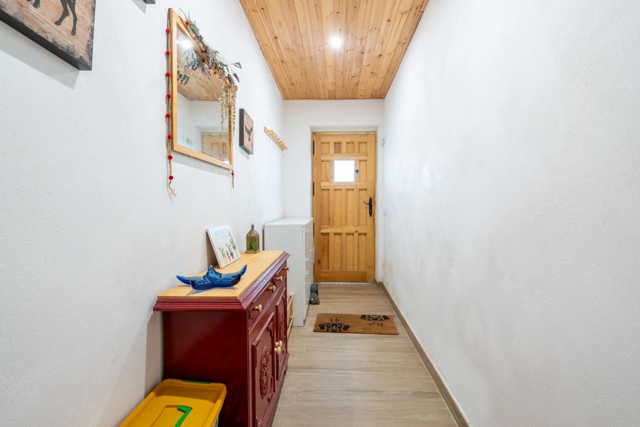 6 Zimmer Finca/Landgut zu verkaufen in Tortosa mit Pool - 300.000 € (Ref: 9965943)