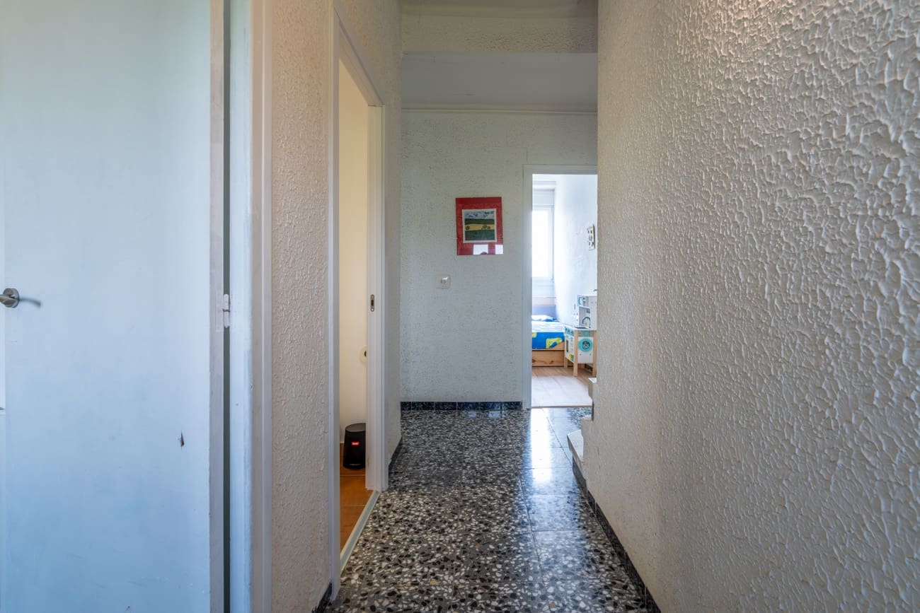 6 Zimmer Finca/Landgut zu verkaufen in Tortosa mit Pool - 300.000 € (Ref: 9965943)