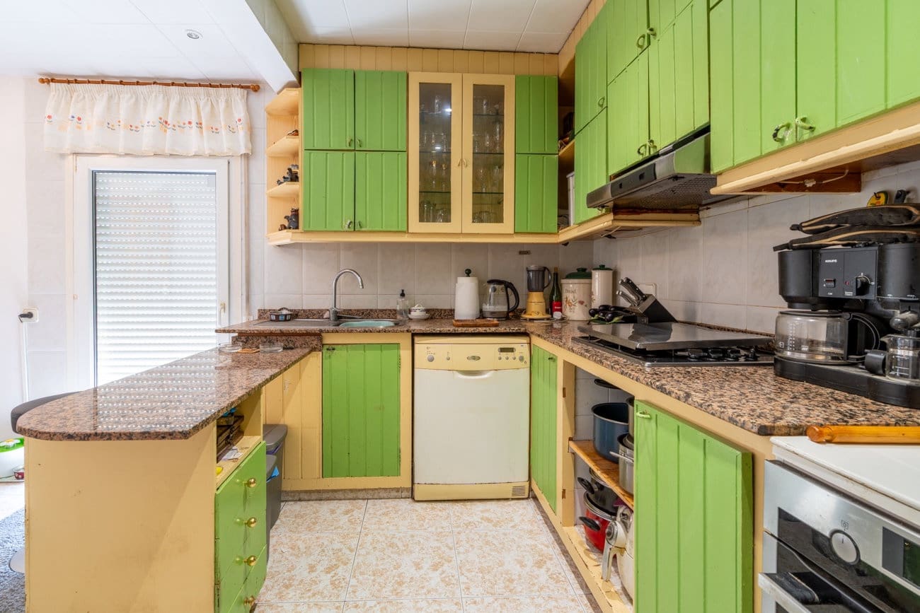 Chalet de 4 habitaciones en Roquetes en venta con piscina - 200.000 € (Ref: 9979314)