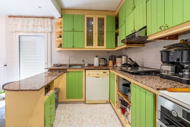 4 makuuhuone Huvila myytävänä paikassa Roquetes mukana uima-altaan - 200 000 € (Ref: 9979314)