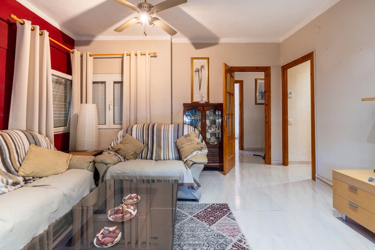 Chalet de 4 habitaciones en Roquetes en venta con piscina - 200.000 € (Ref: 9979314)