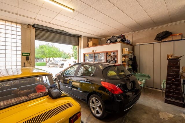 Kaupallinen myytävänä paikassa Tortosa - 96 000 € (Ref: 9985331)