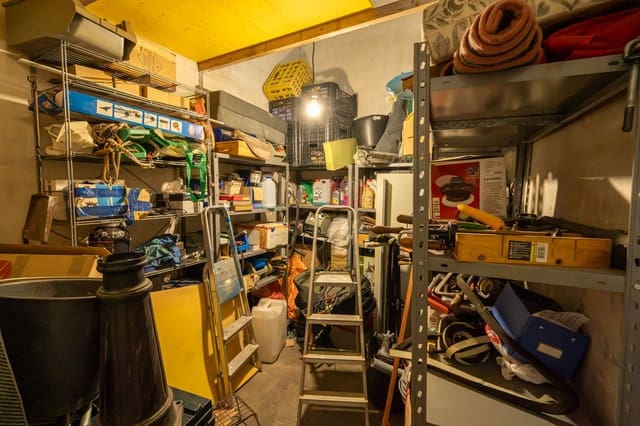 Kaupallinen myytävänä paikassa Tortosa - 96 000 € (Ref: 9985331)
