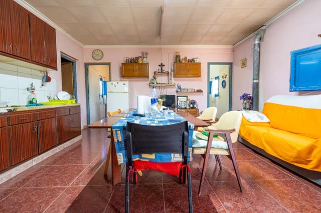 2 soveværelse Finca/Landehus til salg i Godall - € 70.000 (Ref: 9994680)