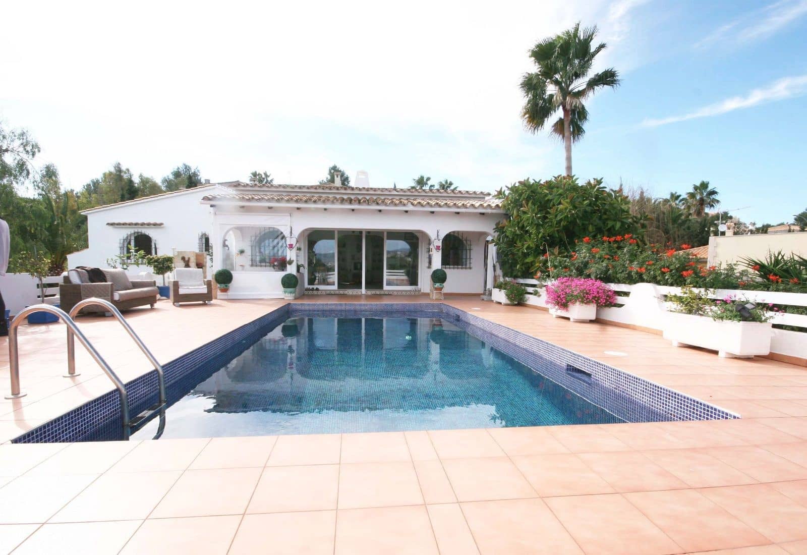 4 soverom Villa til salgs i Santa Ponsa med svømmebasseng garasje - € 1 790 000 (Ref: 6731991)