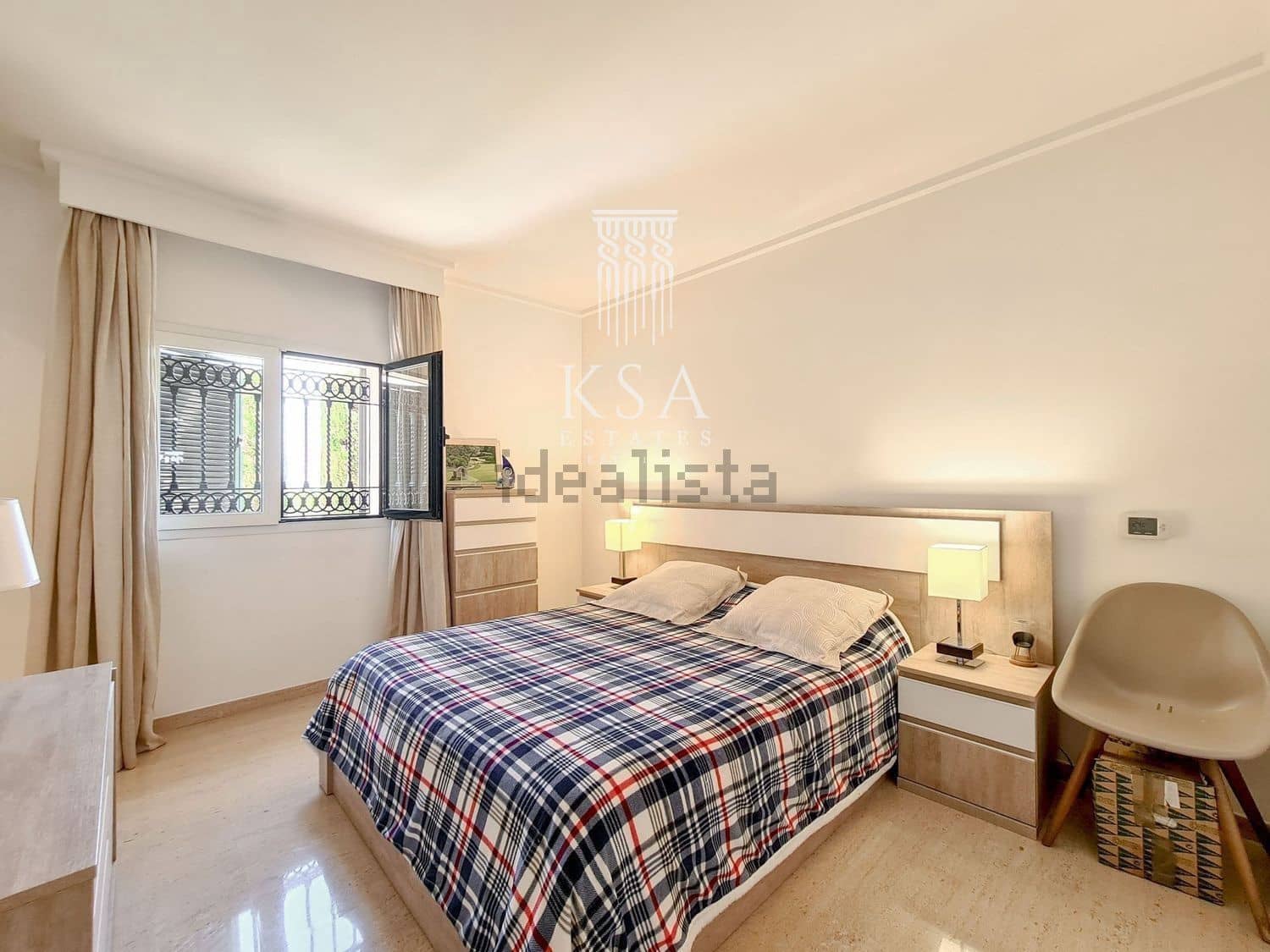 4 soveværelse Lejlighed til salg i Bendinat med swimmingpool garage - € 2.400.000 (Ref: 6915991)