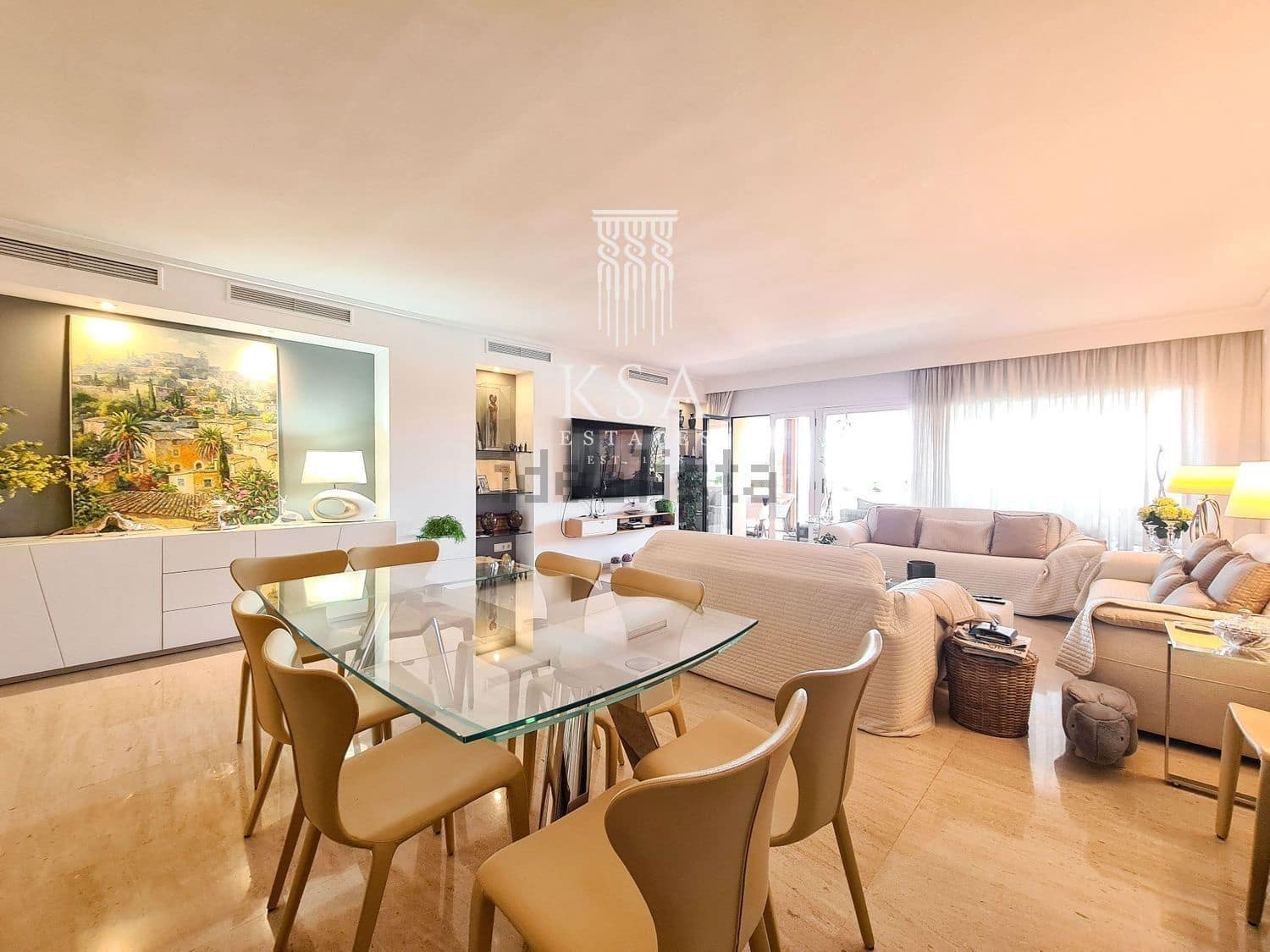 4 soveværelse Lejlighed til salg i Bendinat med swimmingpool garage - € 2.400.000 (Ref: 6915991)