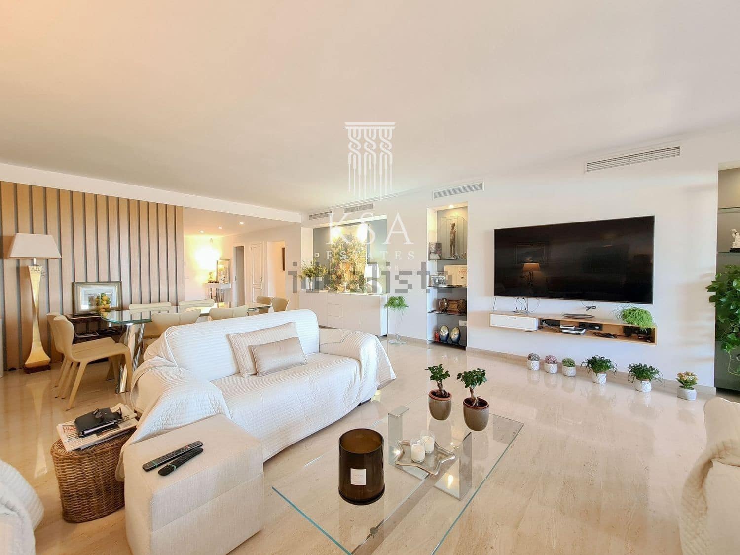 4 soveværelse Lejlighed til salg i Bendinat med swimmingpool garage - € 2.400.000 (Ref: 6915991)