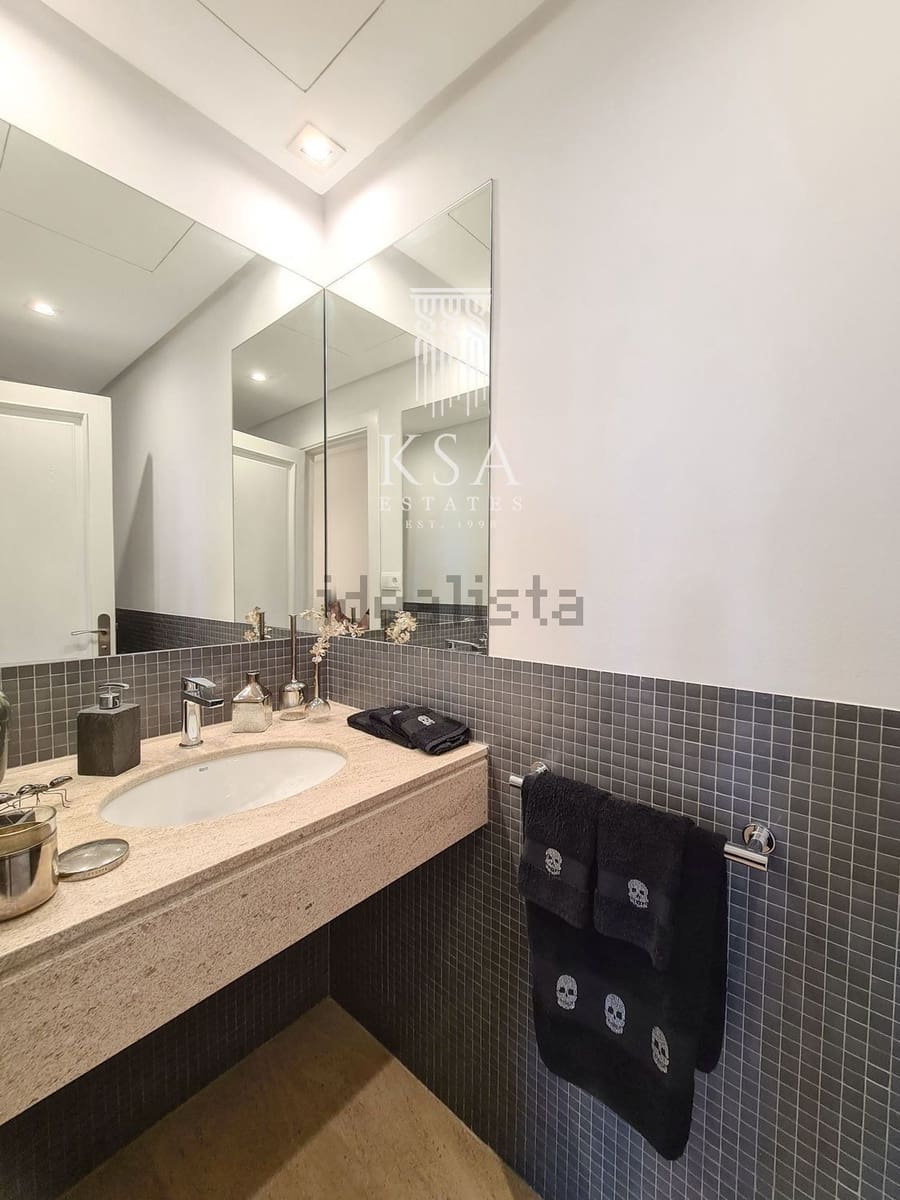 4 soveværelse Lejlighed til salg i Bendinat med swimmingpool garage - € 2.400.000 (Ref: 6915991)