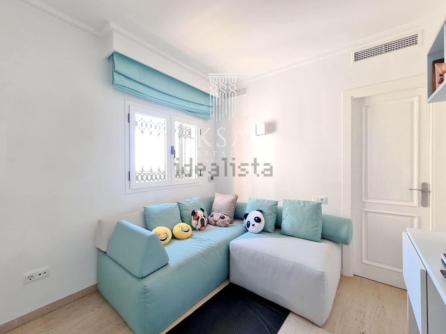 4 soveværelse Lejlighed til salg i Bendinat med swimmingpool garage - € 2.400.000 (Ref: 6915991)