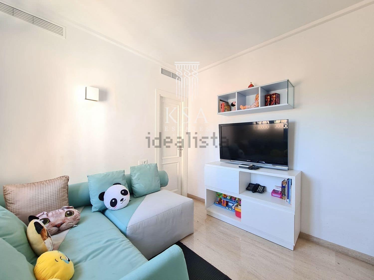 4 soveværelse Lejlighed til salg i Bendinat med swimmingpool garage - € 2.400.000 (Ref: 6915991)