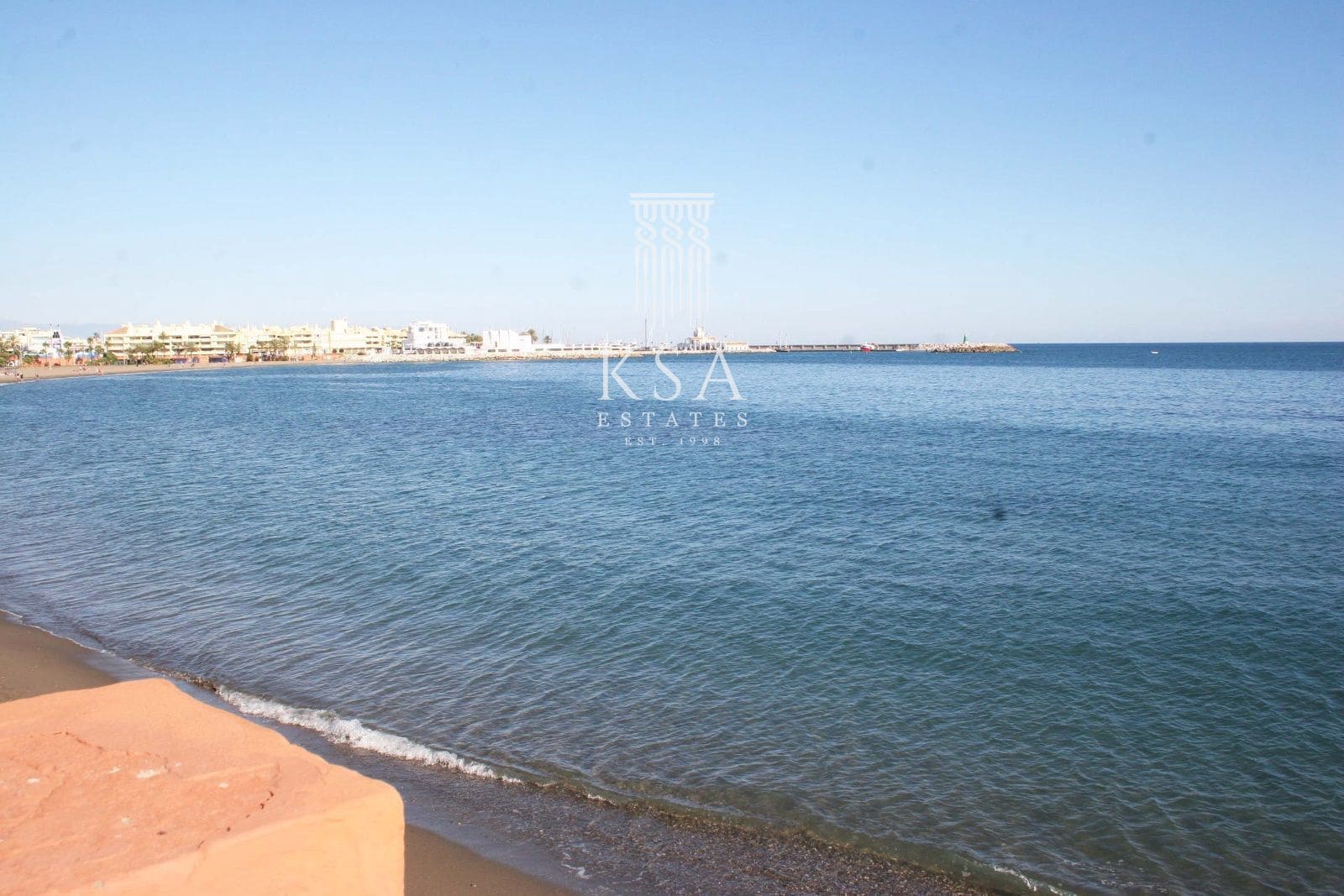 2 sovrum Lägenhet att hyra i Benalmadena Costa med pool garage - 7 000 € (Ref: 6977679)