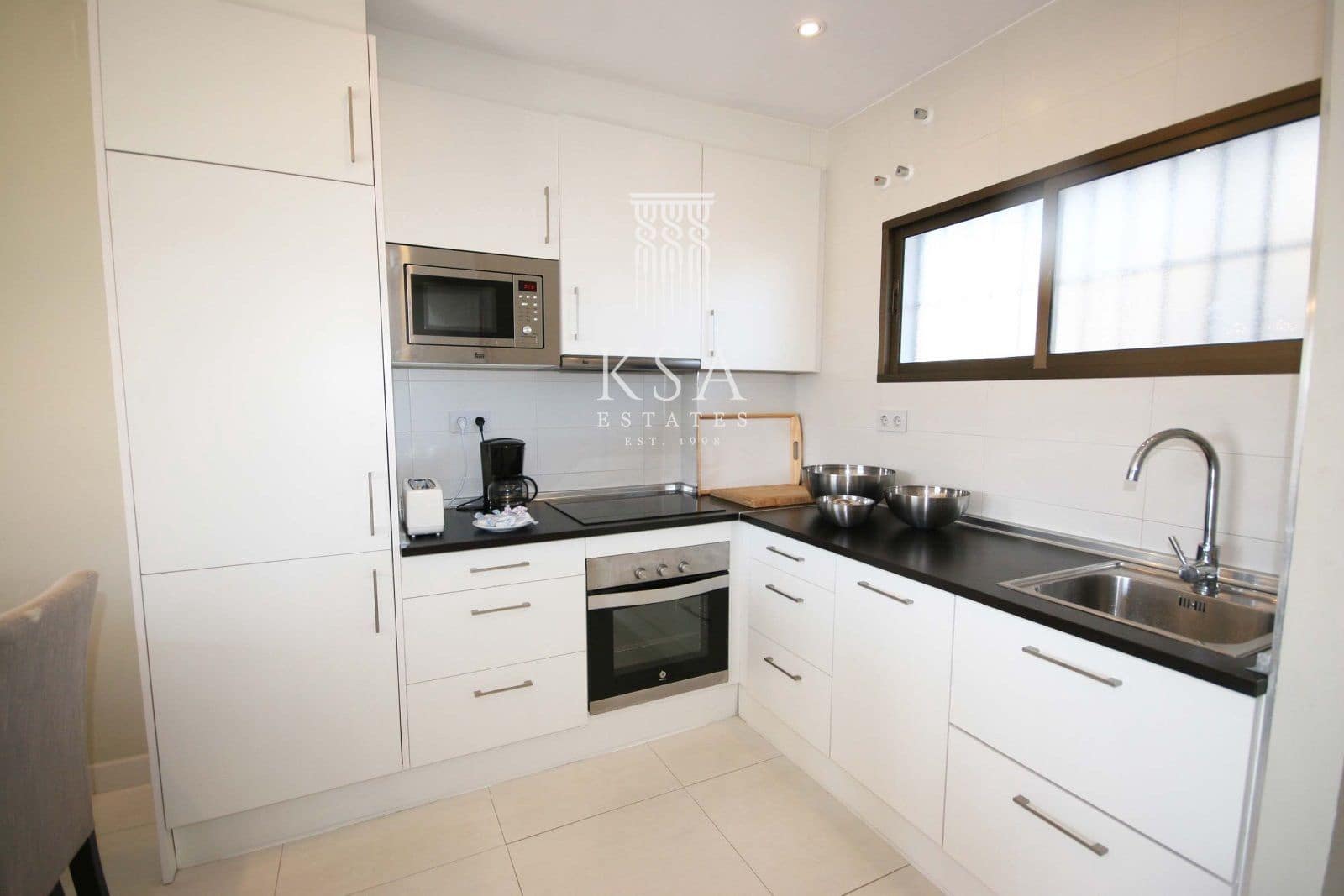 2 sovrum Lägenhet att hyra i Benalmadena Costa med pool garage - 7 000 € (Ref: 6977679)