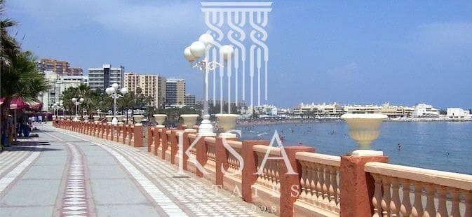 2 sovrum Lägenhet att hyra i Benalmadena Costa med pool garage - 7 000 € (Ref: 6977679)