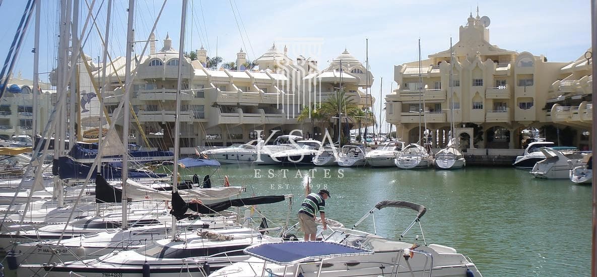 2 sovrum Lägenhet att hyra i Benalmadena Costa med pool garage - 7 000 € (Ref: 6977679)