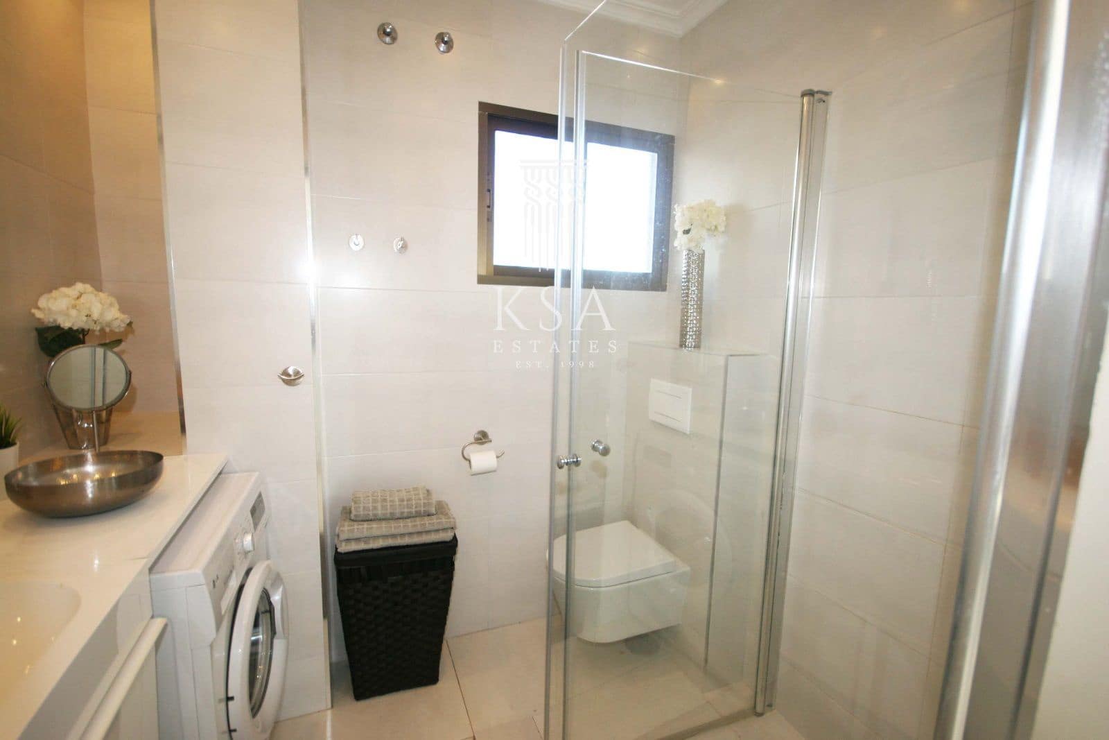 2 sovrum Lägenhet att hyra i Benalmadena Costa med pool garage - 7 000 € (Ref: 6977679)