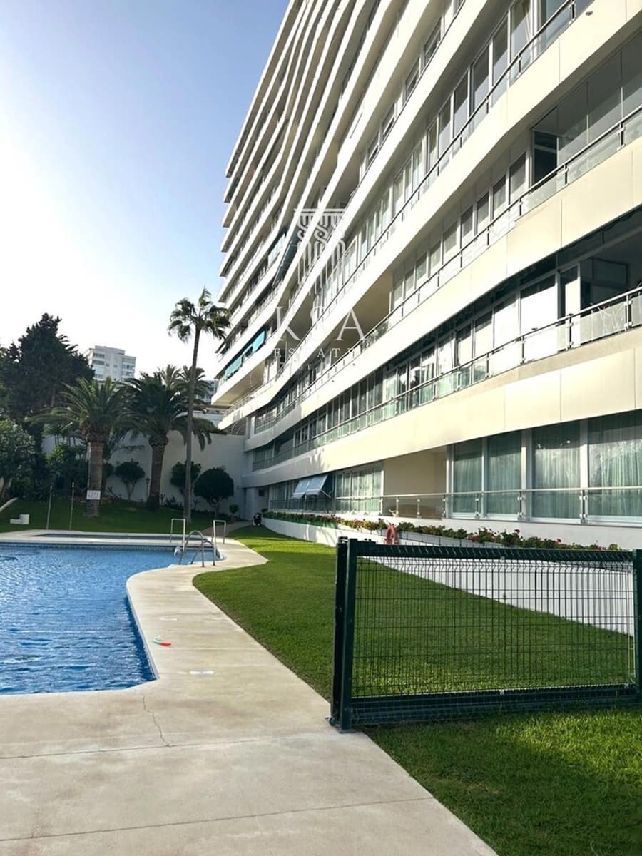2 sovrum Lägenhet att hyra i Benalmadena Costa med pool garage - 7 000 € (Ref: 6977679)