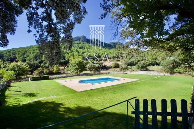 6 soveværelse Finca/Landehus til salg i Orient, Bunyola med swimmingpool - € 6.000.000 (Ref: 7132247)