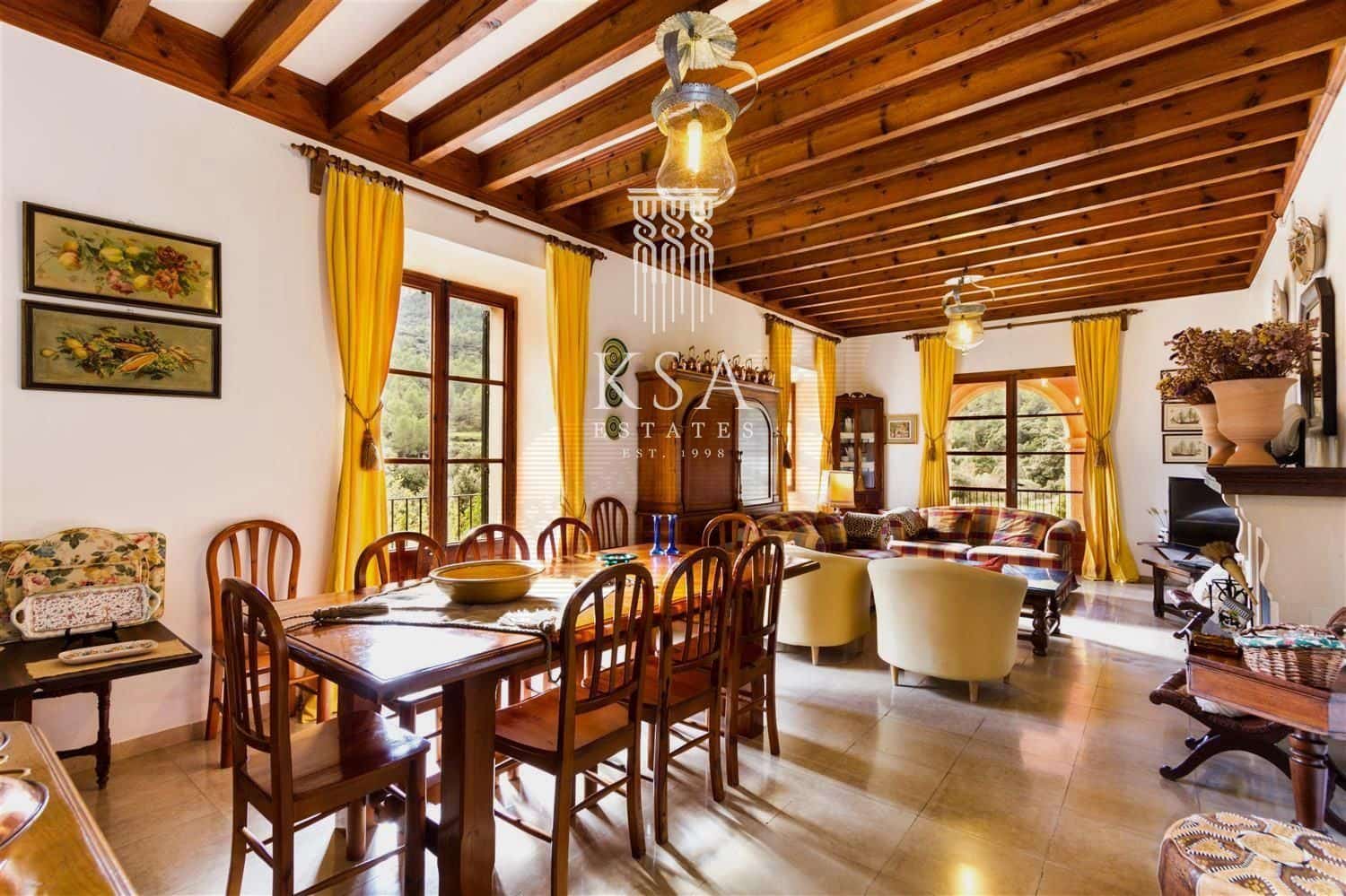 6 soveværelse Finca/Landehus til salg i Bunyola med swimmingpool - € 6.000.000 (Ref: 7132247)