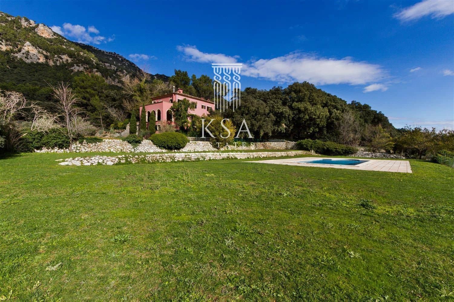 6 soveværelse Finca/Landehus til salg i Bunyola med swimmingpool - € 6.000.000 (Ref: 7132247)