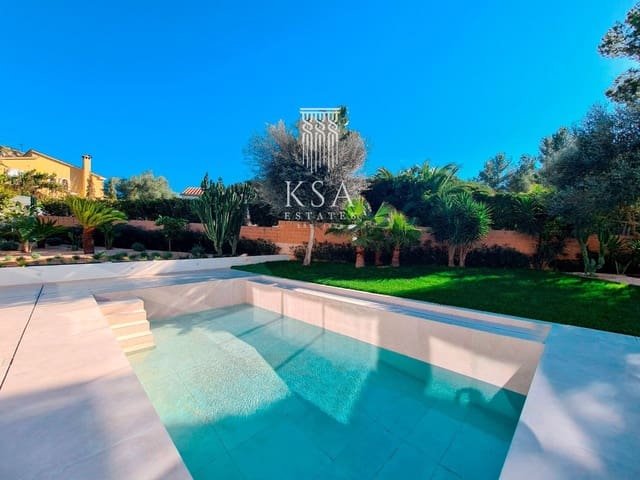 6 bedroom Villa for sale in Santa Ponsa, Calvià with pool garage - € 4,495,000 (Ref: 8008794)