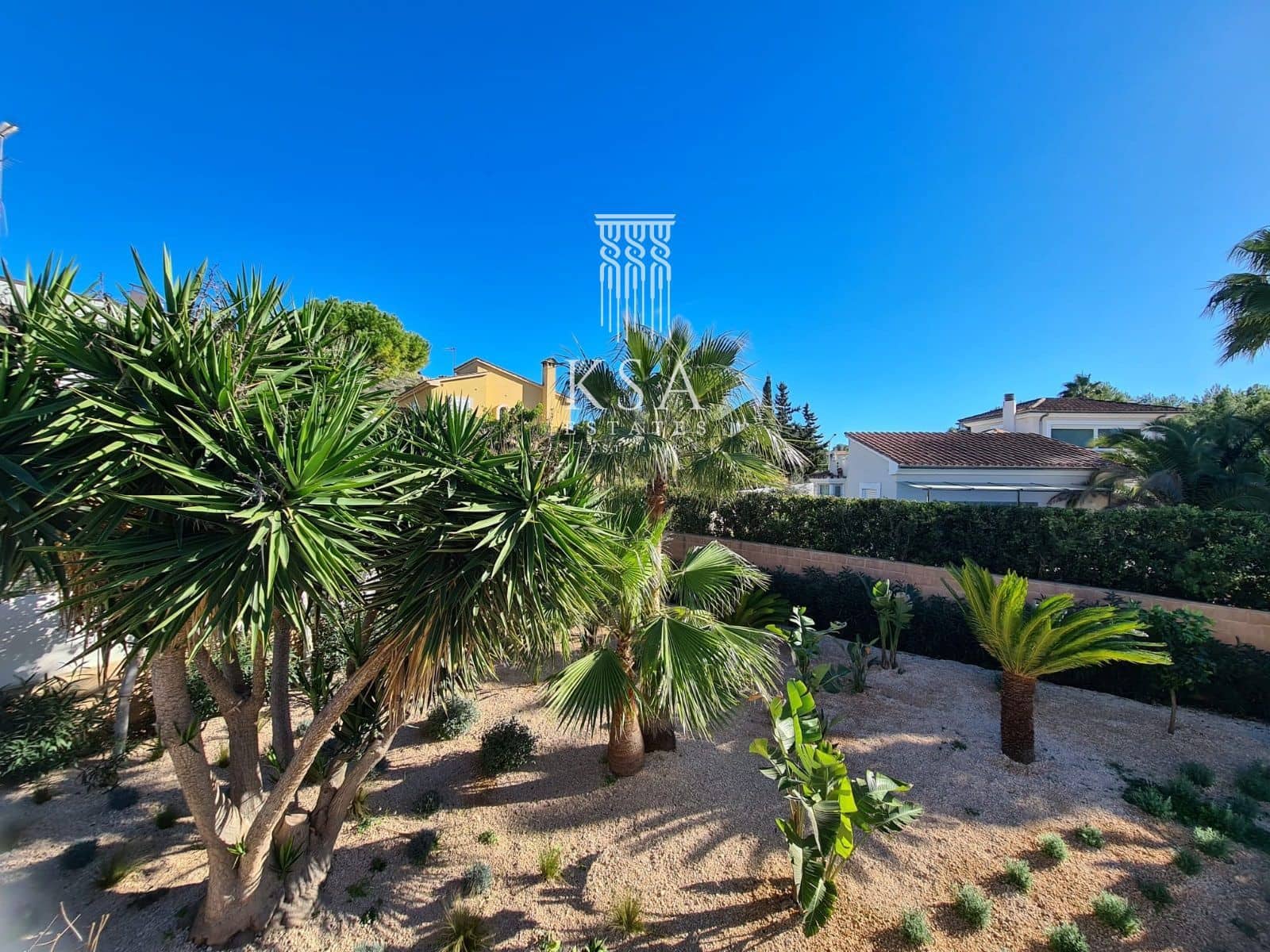 6 bedroom Villa for sale in Santa Ponsa with pool garage - € 4,495,000 (Ref: 8008794)