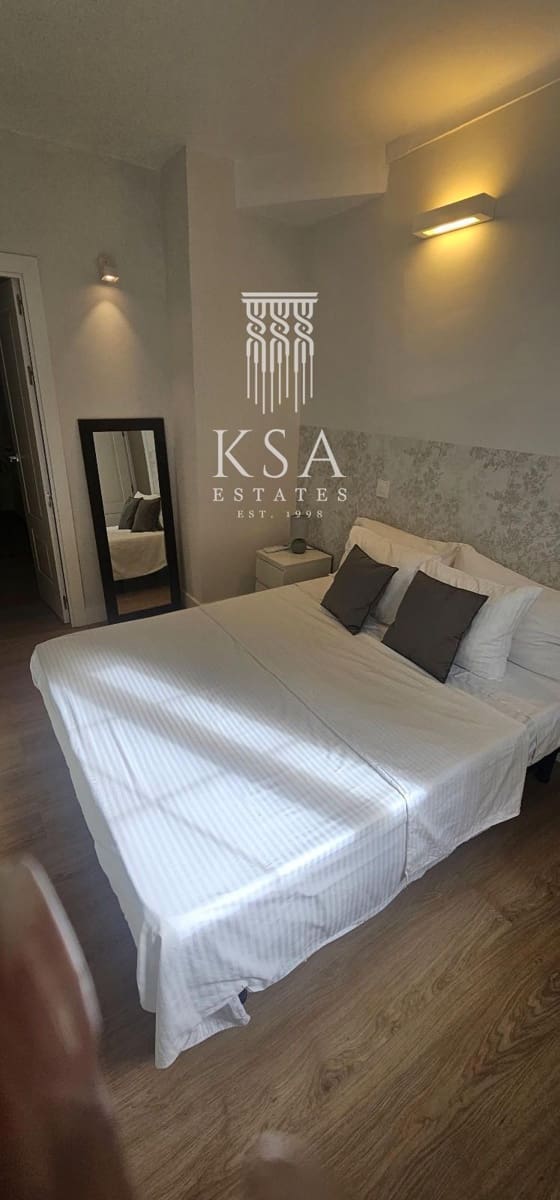 2 soverom Leilighet til leie i Illetas med svømmebasseng - € 1 800 (Ref: 8010556)