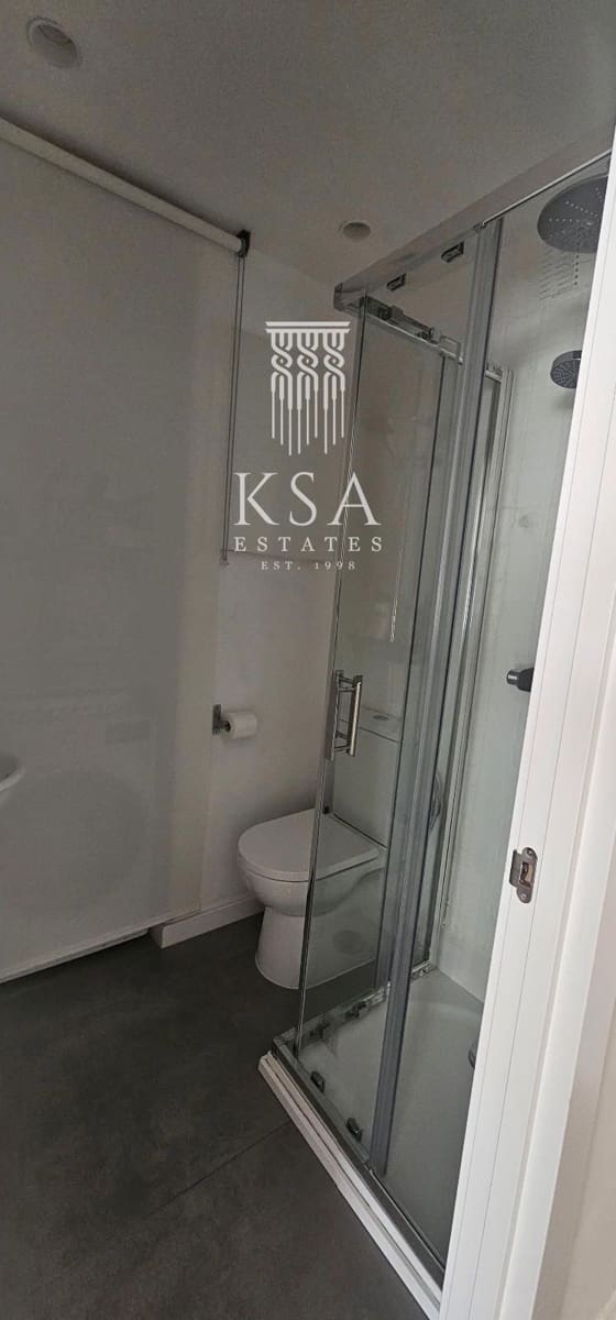 2 soverom Leilighet til leie i Illetas med svømmebasseng - € 1 800 (Ref: 8010556)