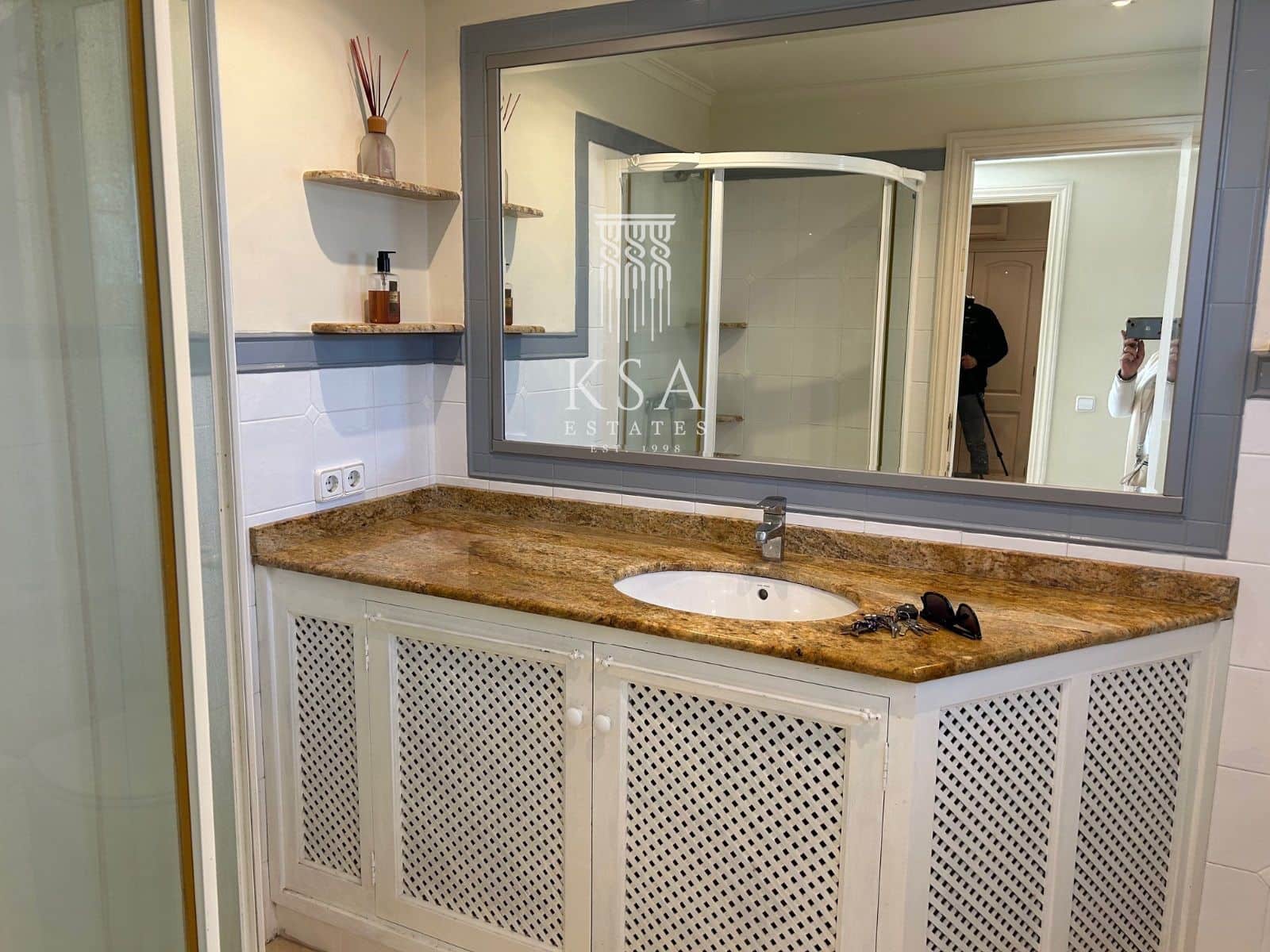 2 soverom Penthouse til salgs i Portals Nous med garasje - € 395 000 (Ref: 8097964)