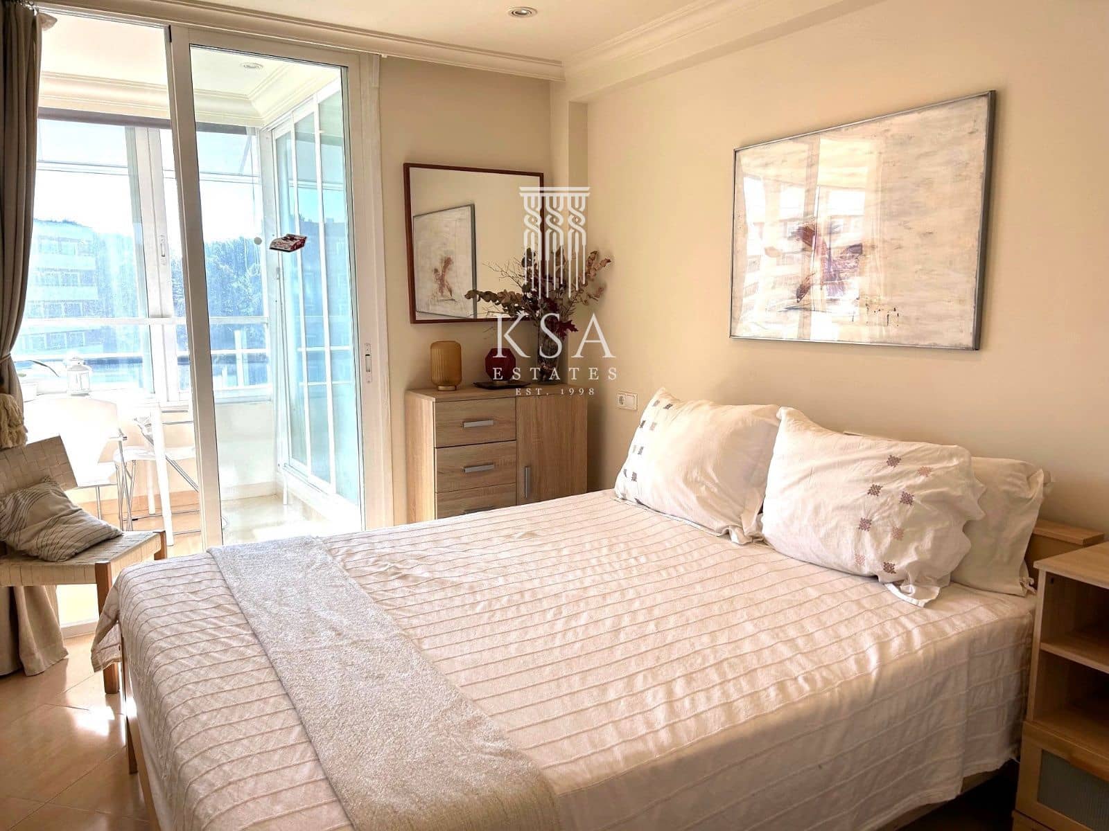 2 soverom Penthouse til salgs i Portals Nous med garasje - € 395 000 (Ref: 8097964)