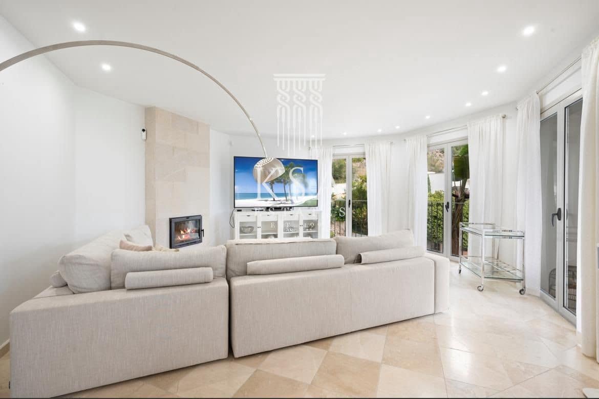 4 soveværelse Villa til leje i Portals Nous med swimmingpool garage - € 12.000 (Ref: 8220147)