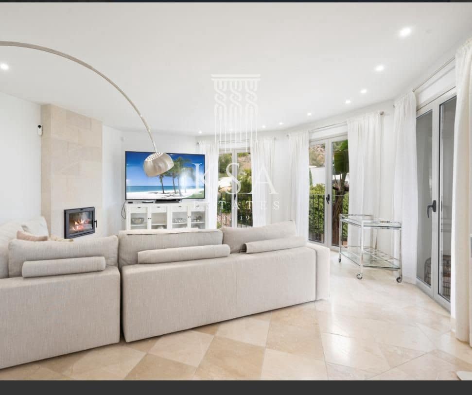 4 soveværelse Villa til leje i Portals Nous med swimmingpool garage - € 12.000 (Ref: 8220147)